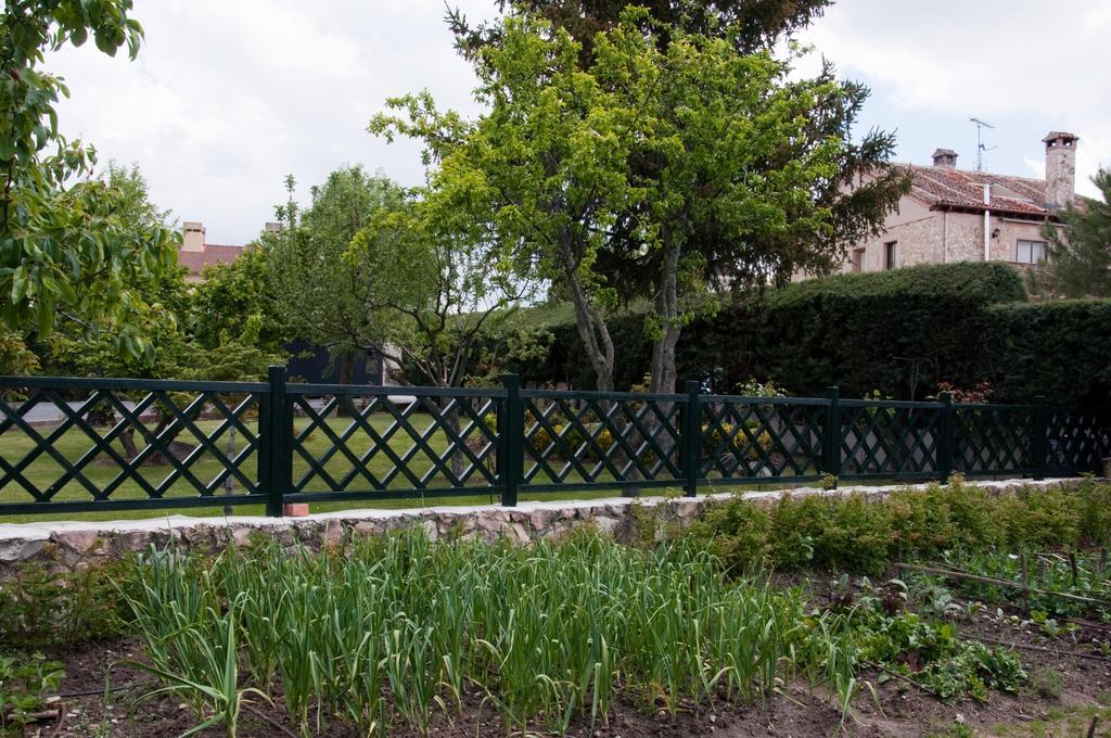 Hospederia Gemma Hotel La Lastrilla Luaran gambar