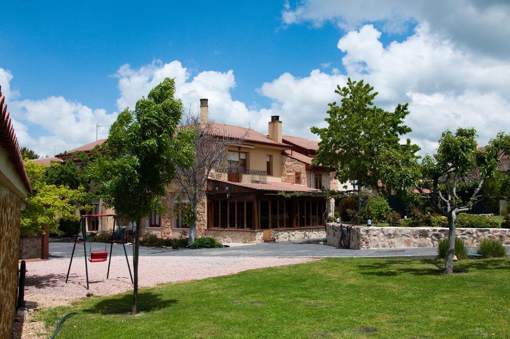 Hospederia Gemma Hotel La Lastrilla Luaran gambar